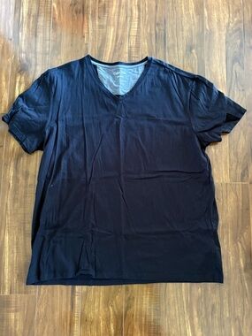 Calvin Klein Men's Black V-Neck Tee